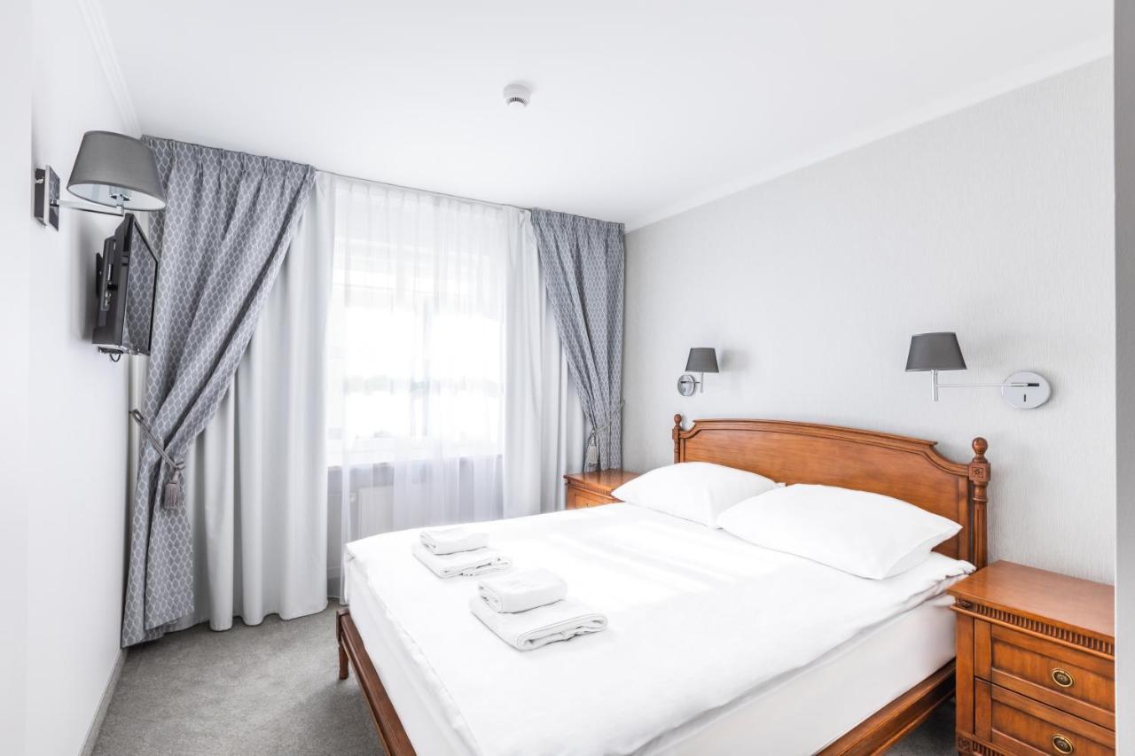 Hotel Pod Zlota Roza Kielce Eksteriør billede